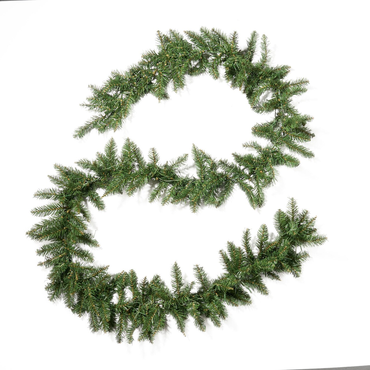 GDFStudio Alia Christmas Garland 9-foot Pre-Lit Norway Spruce Battery-Operated, Includes Timer Warm White LED Christmas